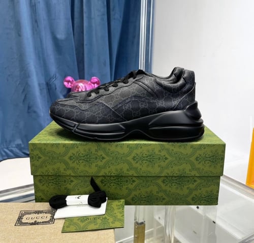 Gucci Sneakers