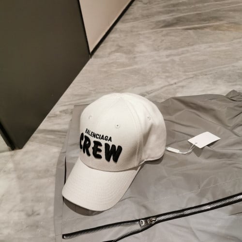 Balenciaga Cap White تسليم فوري