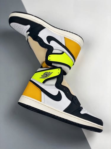Air Jordan 1 High OG “Volt Gold”