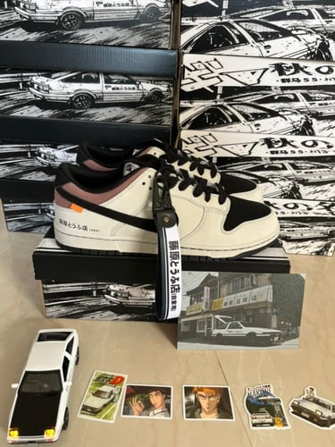 Initial D AE86 ( Takumi Fujiwara’s ) x Nike Dunk L...