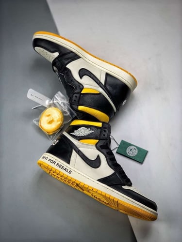 Air Jordan 1 Retro High OG Not For Resale Varsity...
