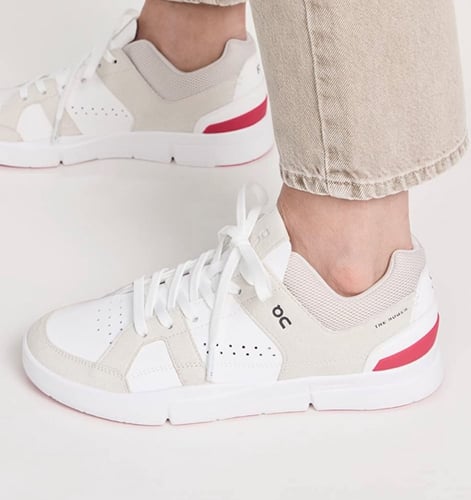 حذاء اون راننج On Running The Roger clubhouse