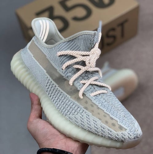 Adidas yeezy boost 350 V2 Lundmark Non Reflective...