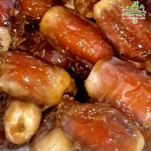 تمر بويضاء الجوف بالفخار (1كيلو)