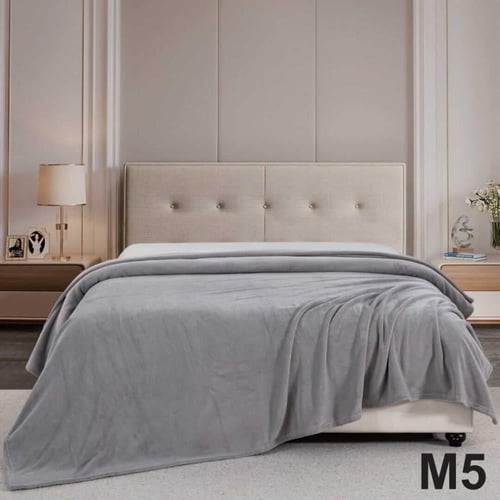 بطانية فلانو نفرين ملكي الناعمة