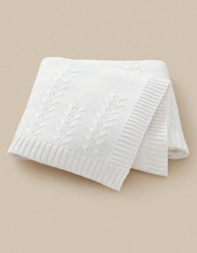 بطانية مواليد - مع تطريز الاسم