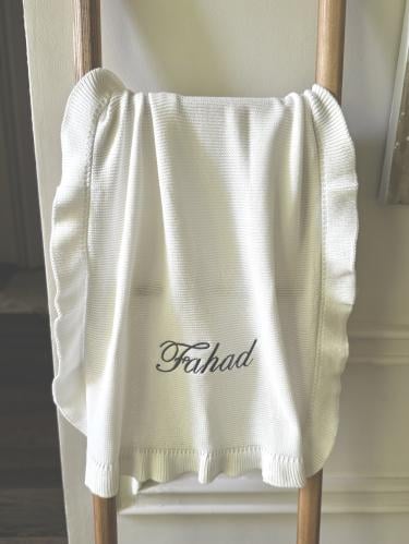 بطانية مواليد - مع تطريز الاسم