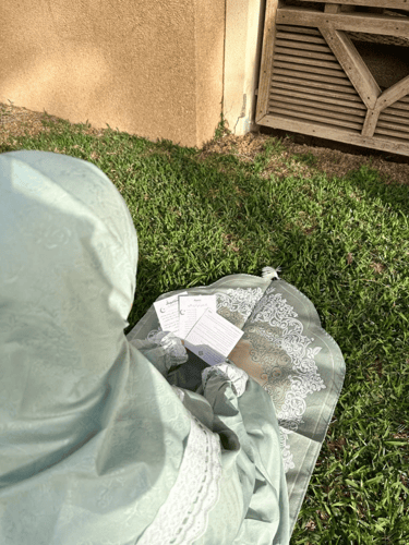 طقم سجادة وشرشف صلاة