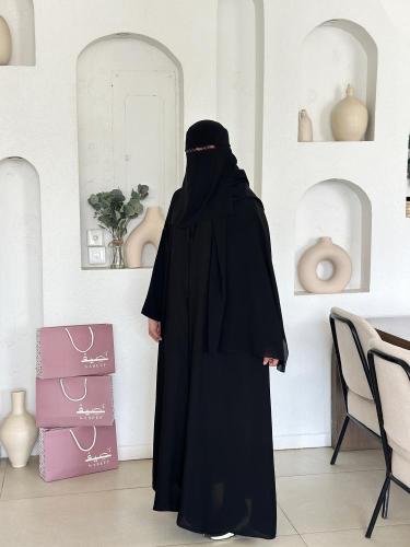 مجموعة عباية بقصة مستقيمة