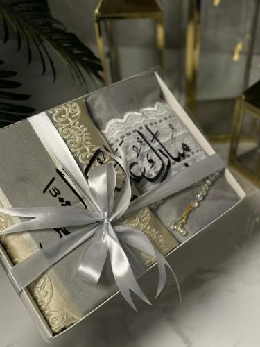 البوكس الرمضاني الرمادي