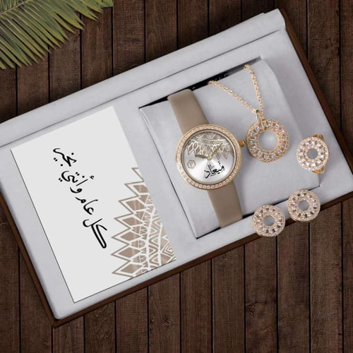 تغليف هدايا تخرج نسائية