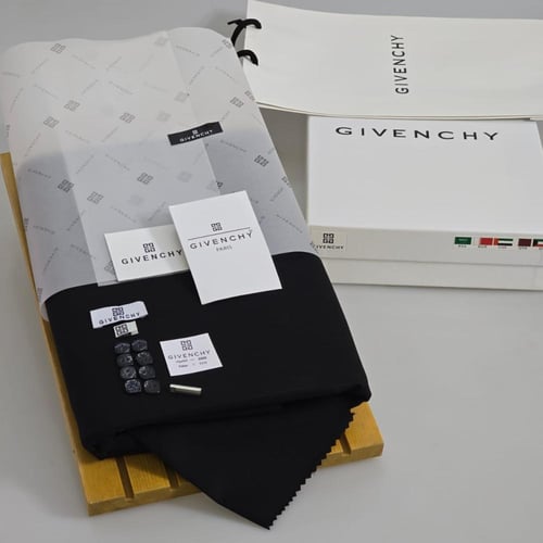 قماش اسود رجالي شتوي مخطط