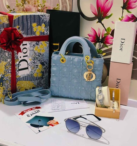 هدية تخرج للبنات