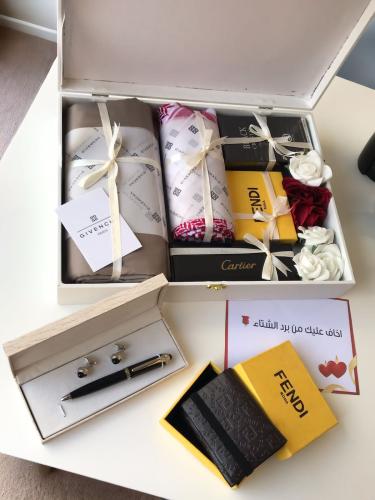 هدايا رجالية شتوية فاخرة