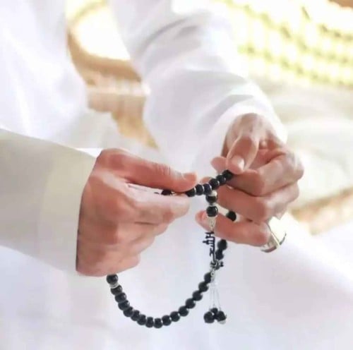 سبحه بالاسم رجالي