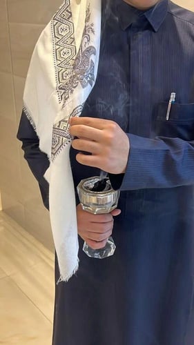 شماغ رجالي كشميري مطرز خياطة 2025