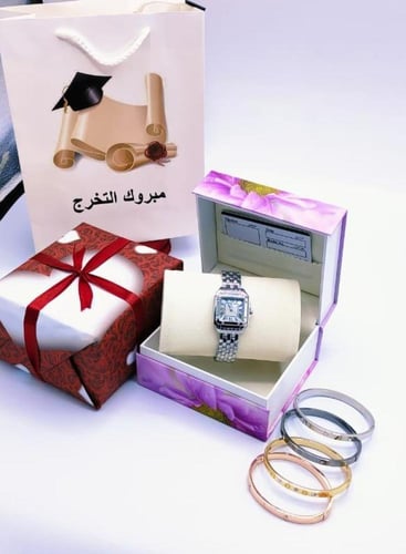 هدايا بنات لتخرج