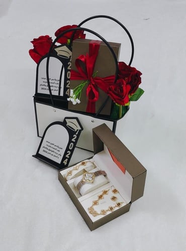 هدايا تخرج للنساء فخمه و رخيصه