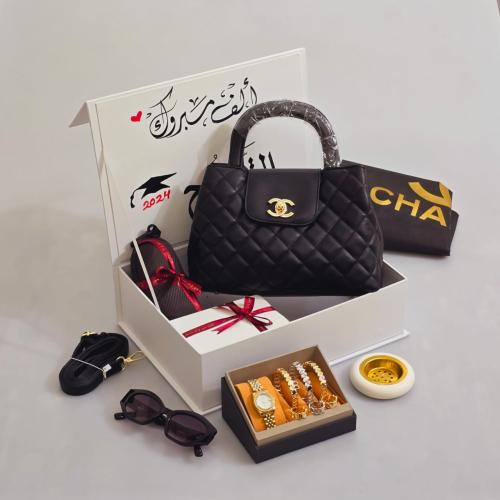 هدايا سنة جديدة 2025 نسائيه