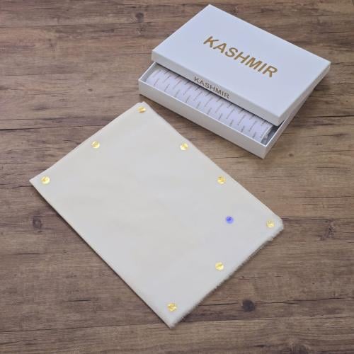 شال كشميري سادة شتوي ابيض