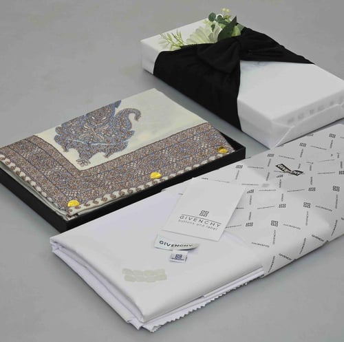 هدايا الشتاء طقم شتوي فخم