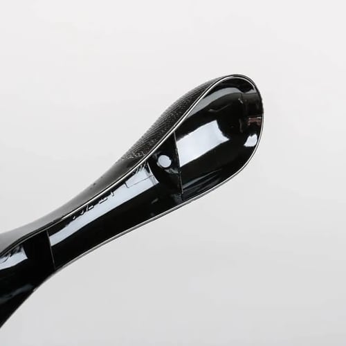 علاقة ملابس كتف عريض (فضي- اسود -6حبه)