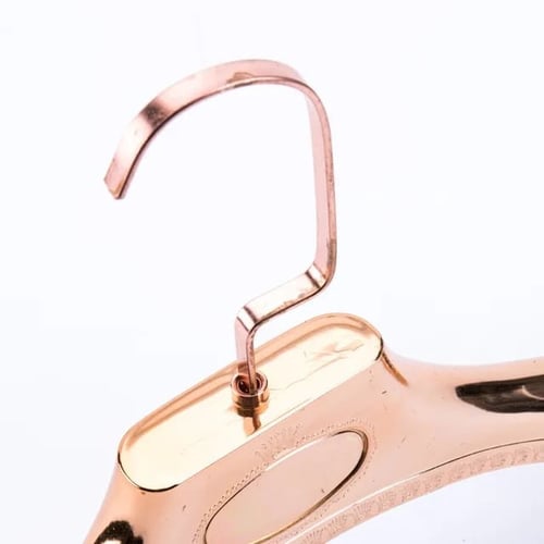 علاقة ملابس جاكيت راقي (برنزي-6 حبه )