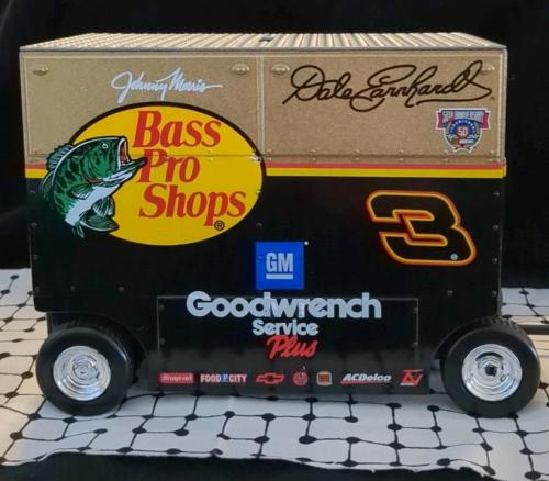 حصالة شاحنة الحظائر (Pit Wagon) ناسكار 1998 – Dale Earnhardt