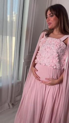 Evening dress for pregnant women