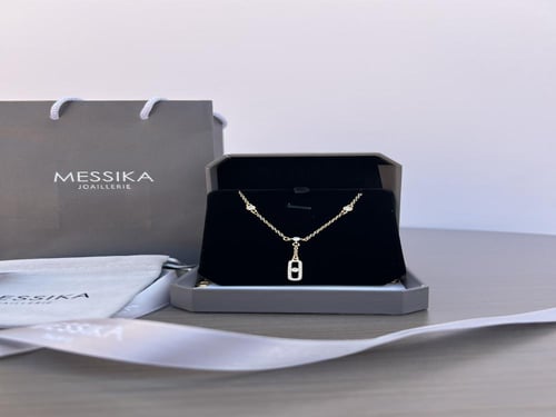قلادة MESSIKA الذهبية