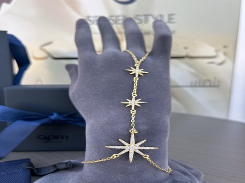 سوار النجوم الذهبي من APM Monaco