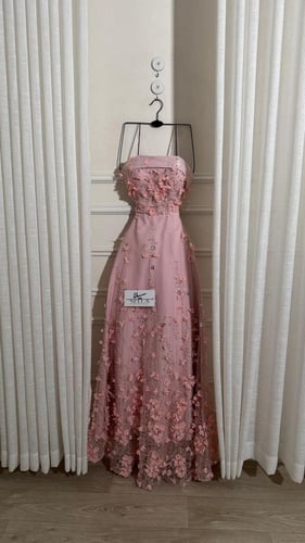 فستان ايناس