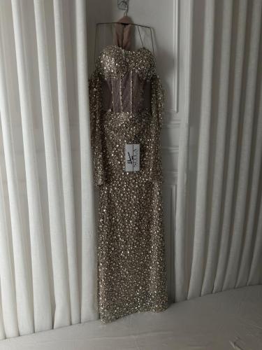 فستان ثناء