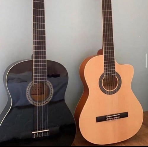 جيتار ايرسي كلاسيك خشبي