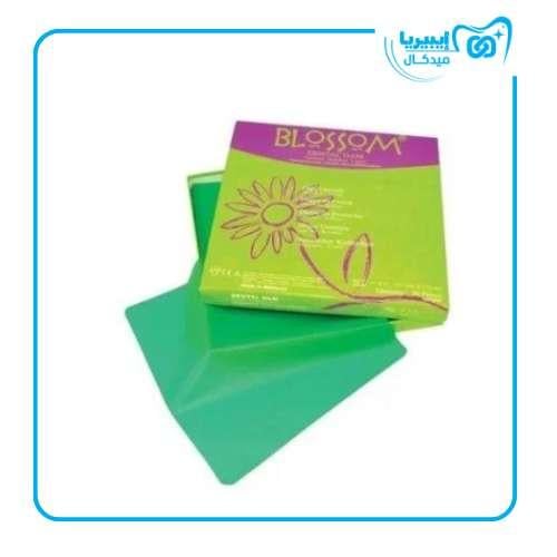 Rubber Dam Blossom 5 x 5 Green
