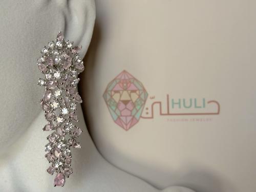 Earring cluster of the flower