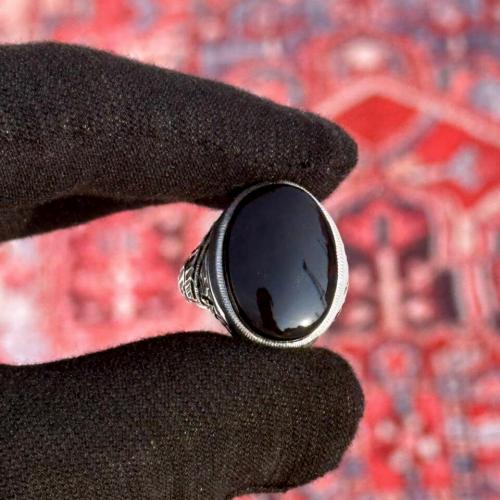 خاتم عقيق يماني شفة العبد