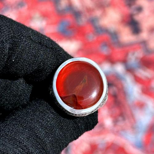 خاتم عقيق يماني ياقوتي زجاجي مزعفر