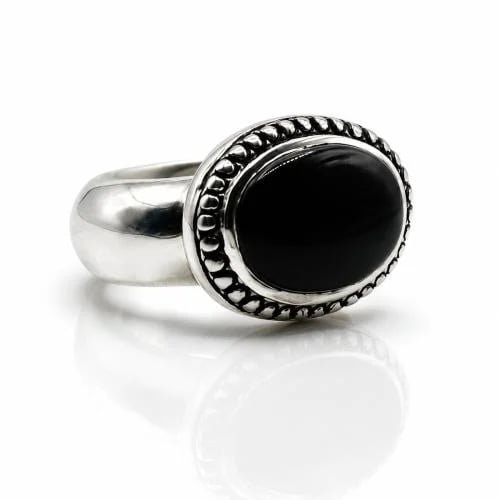 Yemeni agate ring, the servant's lip