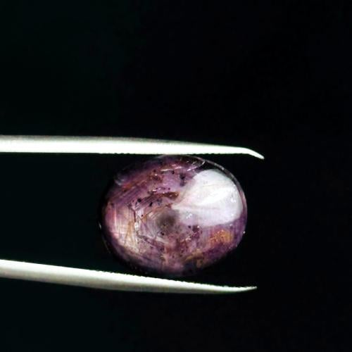 حجر ياقوت نجمي 20 قيراط