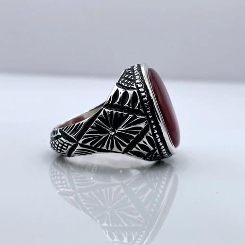 خاتم عقيق يماني ياقوتي زجاجي مزعفر