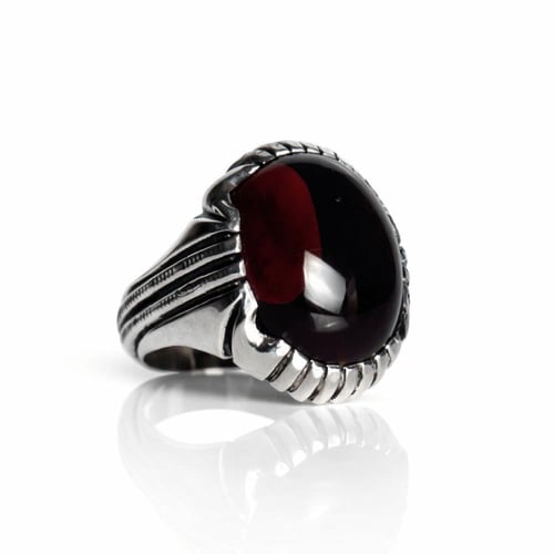 خاتم عقيق يماني كرزي مزعفر قبة