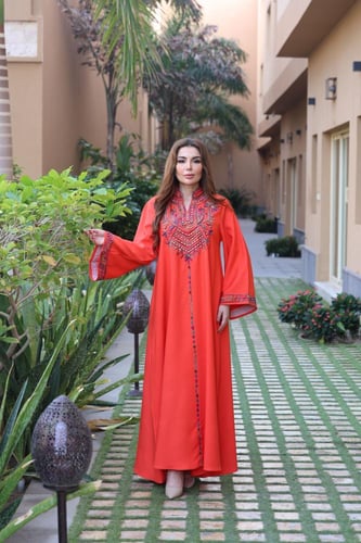 جلابيه بتطريز بالصدر والاكمام للمناسبات الرمضانيه