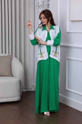 جلابية لينن بتطريز بدوي لليوم الوطني