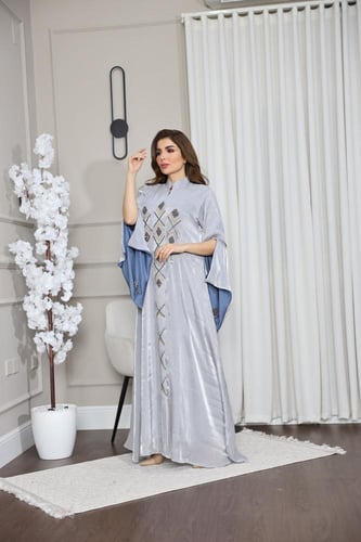 جلابيه بخام الاورجنزا بتطريز شك