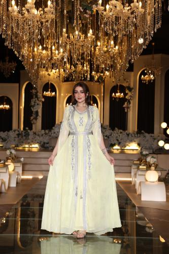 جلابيه قطعتين تل تطريز شك