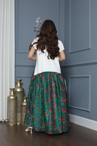 جلابيه لينن شالكي وبتطريز الجمل العربي