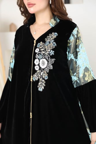 جلابيه مخمل بتدخيلت الجاكار وكلفه مطرزه