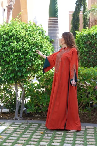 مخوار بتطريز يدوي وطرحه