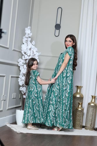 جلابيه بناتي بتطريز كمبيوتر